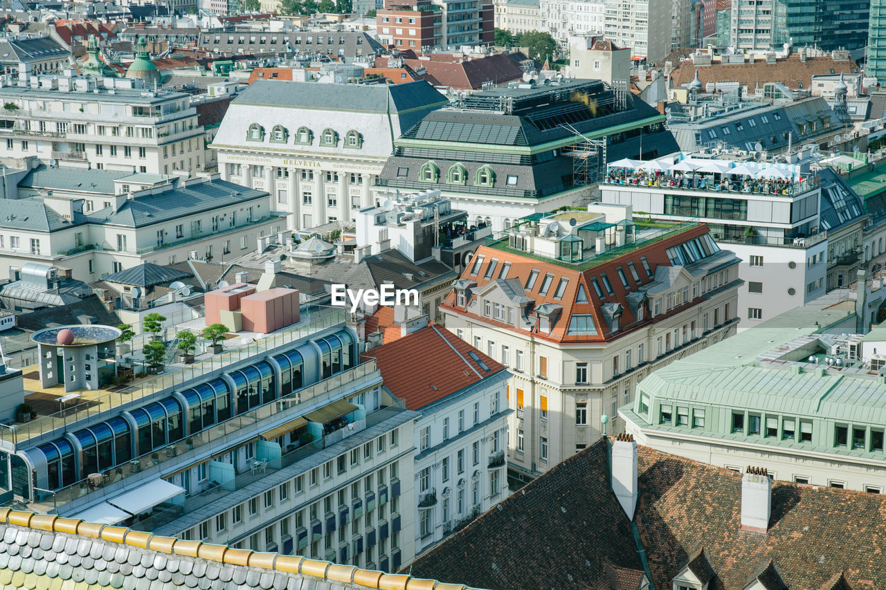 HIGH ANGLE VIEW OF RESIDENTIAL BUILDINGS IN TOWN