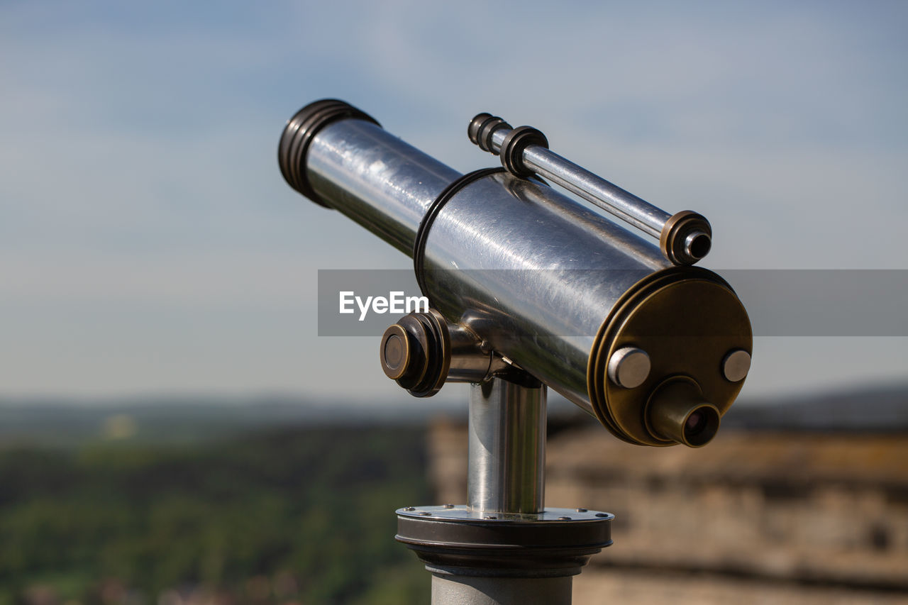 CLOSE-UP OF COIN-OPERATED BINOCULARS