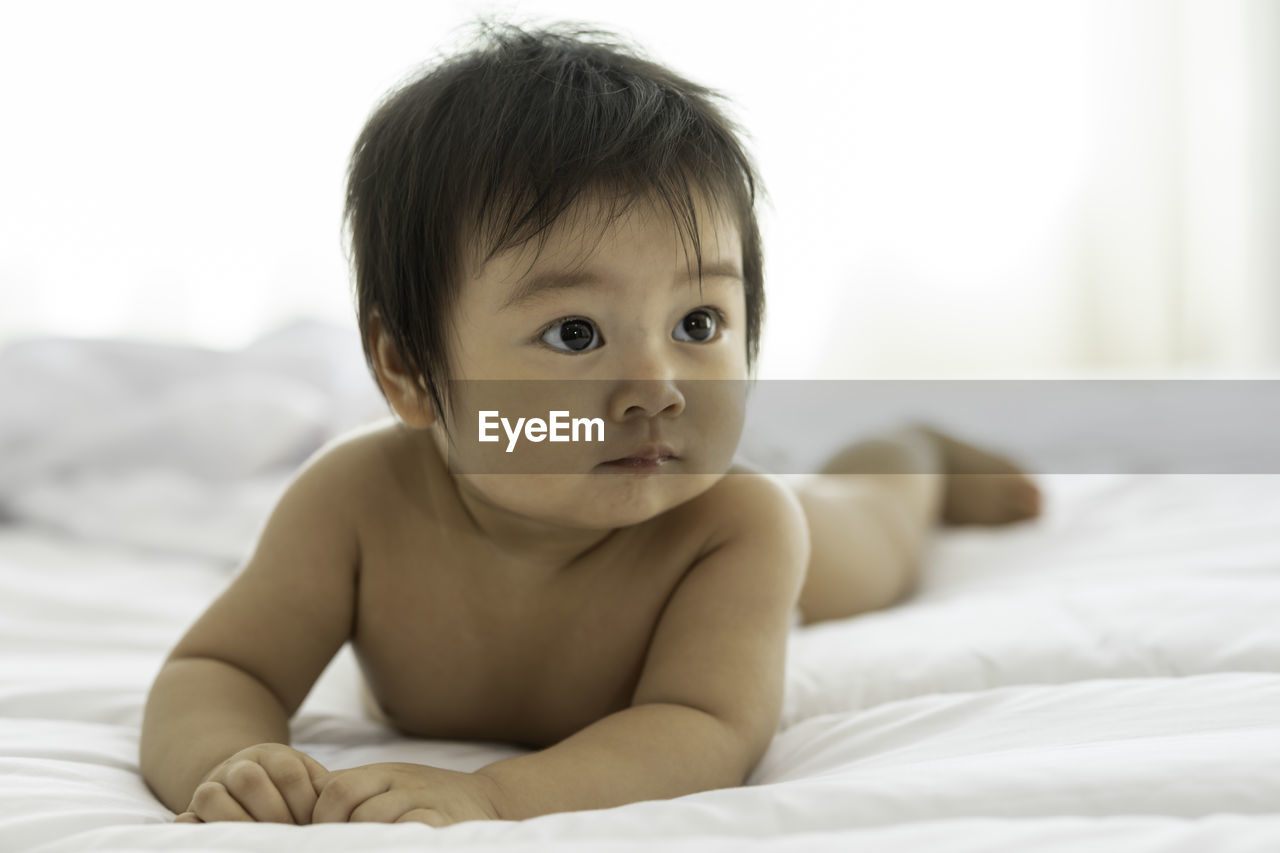 PORTRAIT OF CUTE BABY GIRL