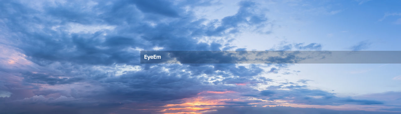 LOW ANGLE VIEW OF CLOUDSCAPE