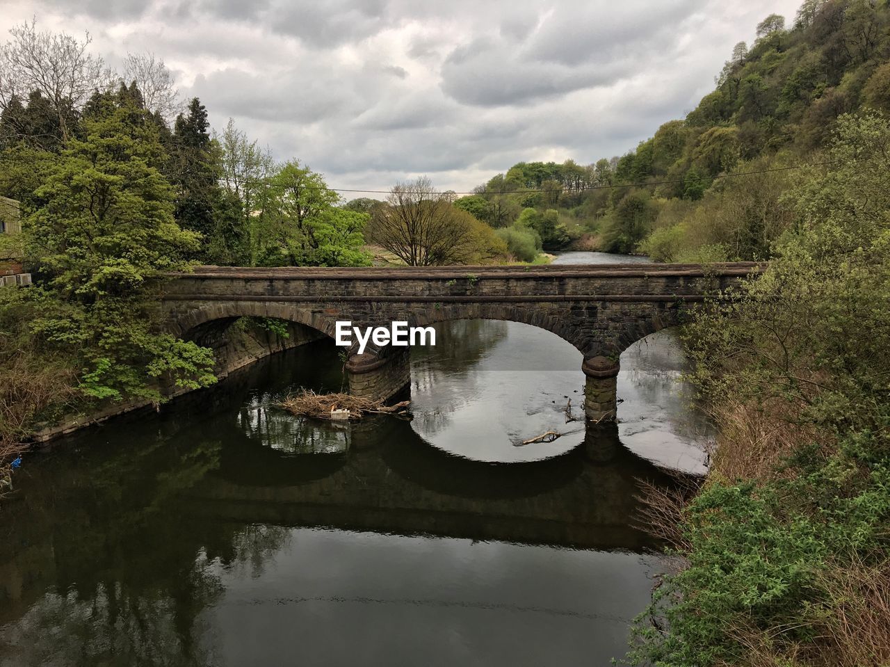 Bridge over river taff