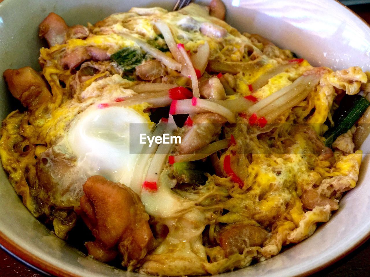 CLOSE-UP OF SERVED FOOD IN PLATE