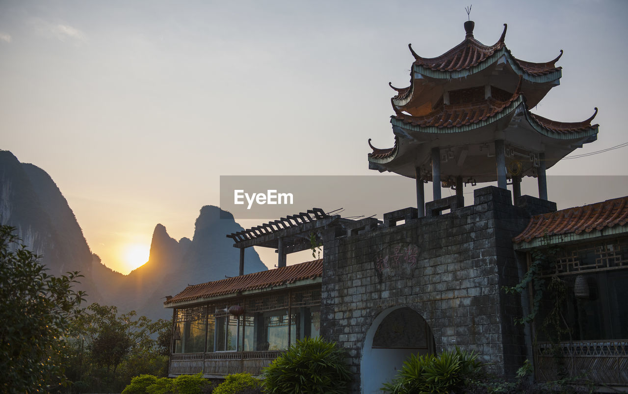 Abandoned chinese building close to yangshuo / china