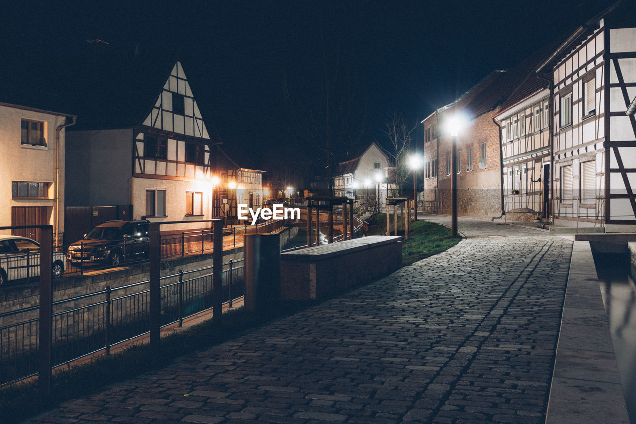 ILLUMINATED BUILDING AT NIGHT