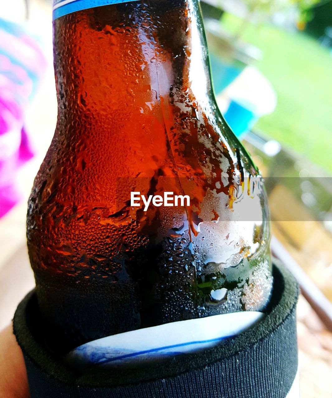 CLOSE-UP OF DRINK ON TABLE