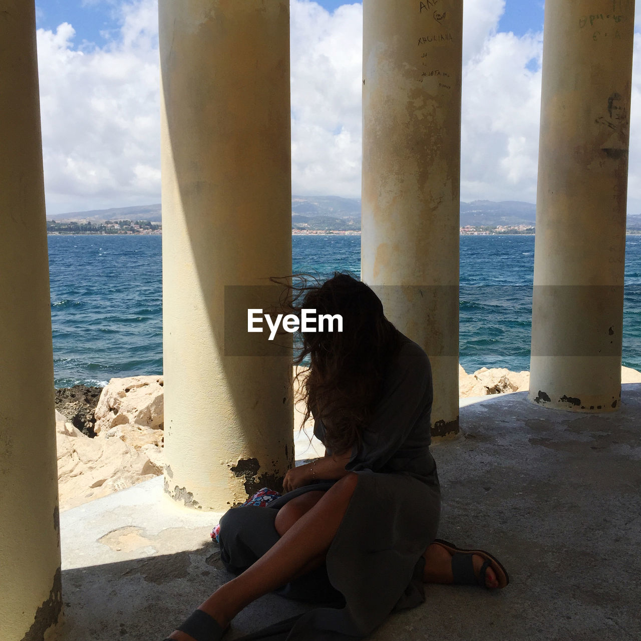 Girl and lighthouse 