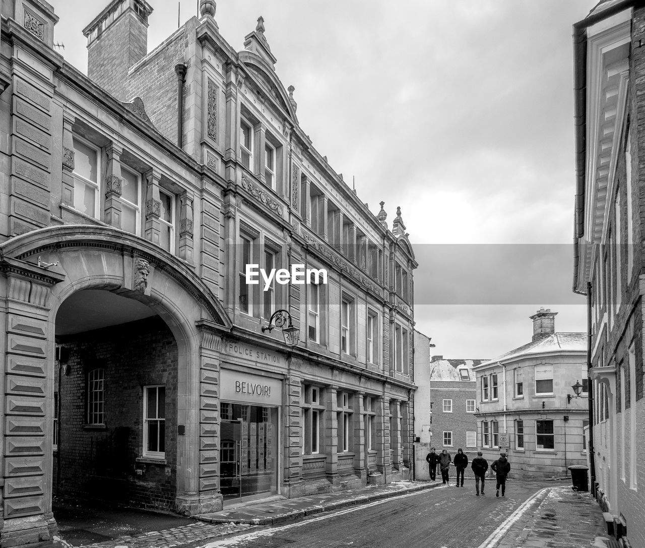 ROAD ALONG BUILDINGS