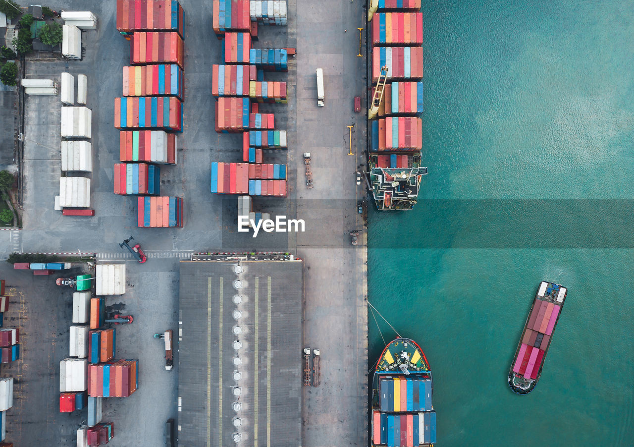 HIGH ANGLE VIEW OF SHIP ON SEA