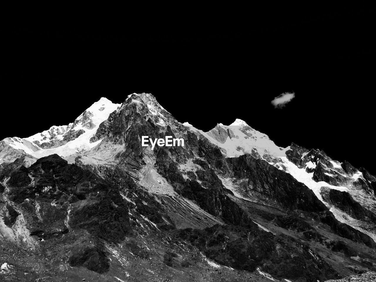 SNOWCAPPED MOUNTAIN AGAINST CLEAR SKY