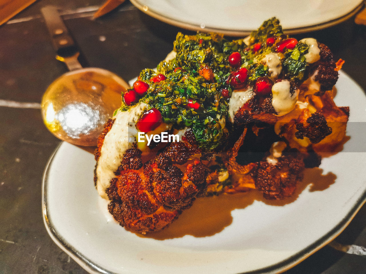 HIGH ANGLE VIEW OF FOOD SERVED ON TABLE