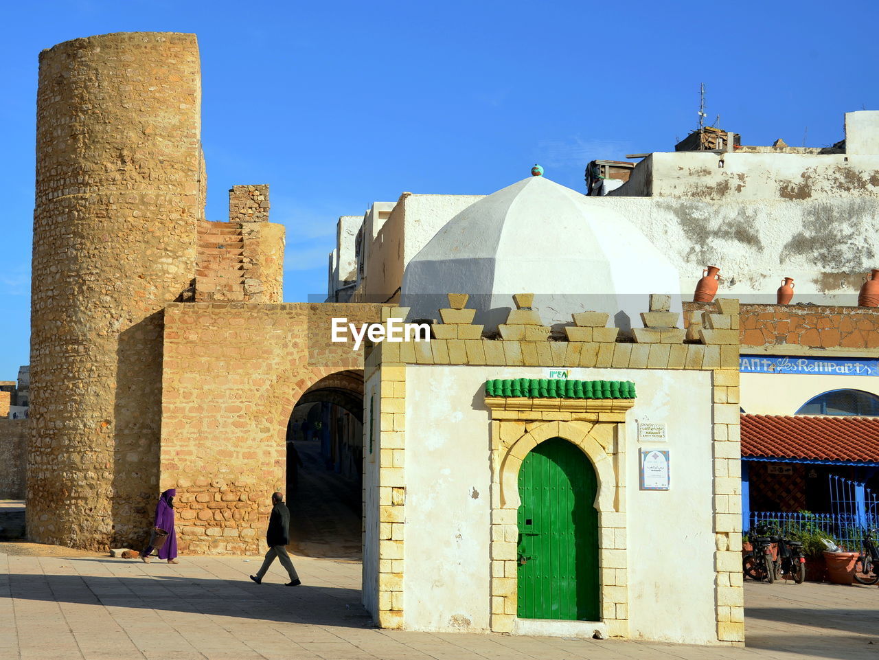 VIEW OF OLD BUILDING