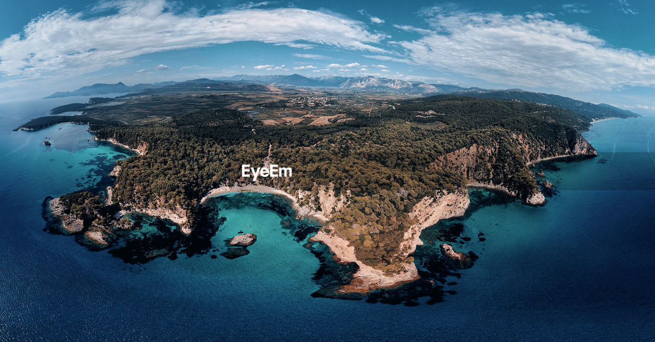 HIGH ANGLE VIEW OF SURF ON SHORE