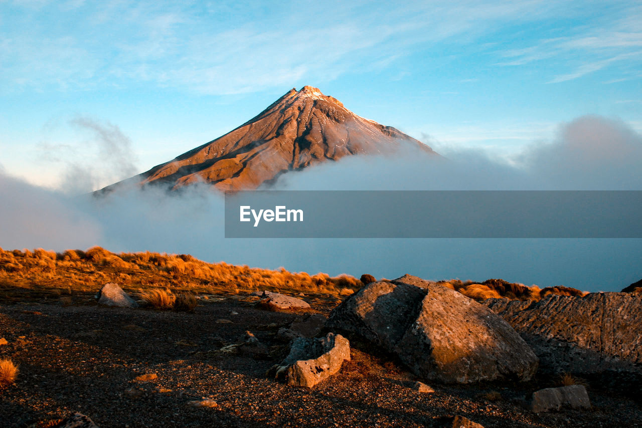 VIEW OF VOLCANIC MOUNTAIN