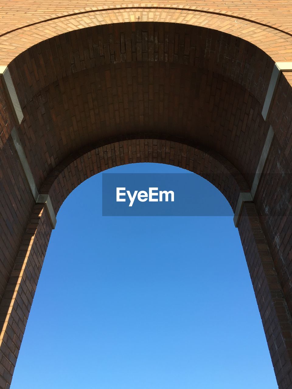 LOW ANGLE VIEW OF CLEAR BLUE SKY