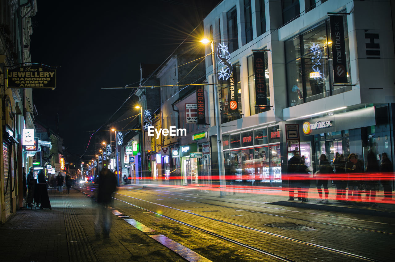 CITY STREET AT NIGHT