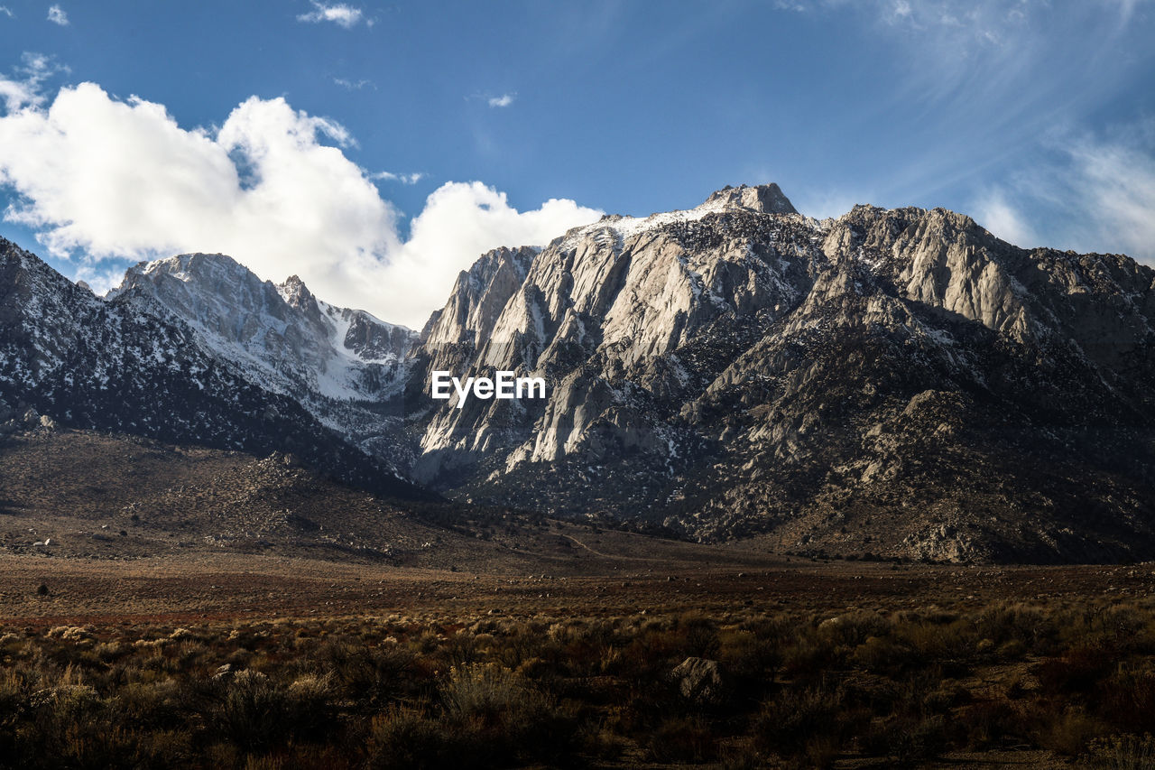 Alabama hills in california