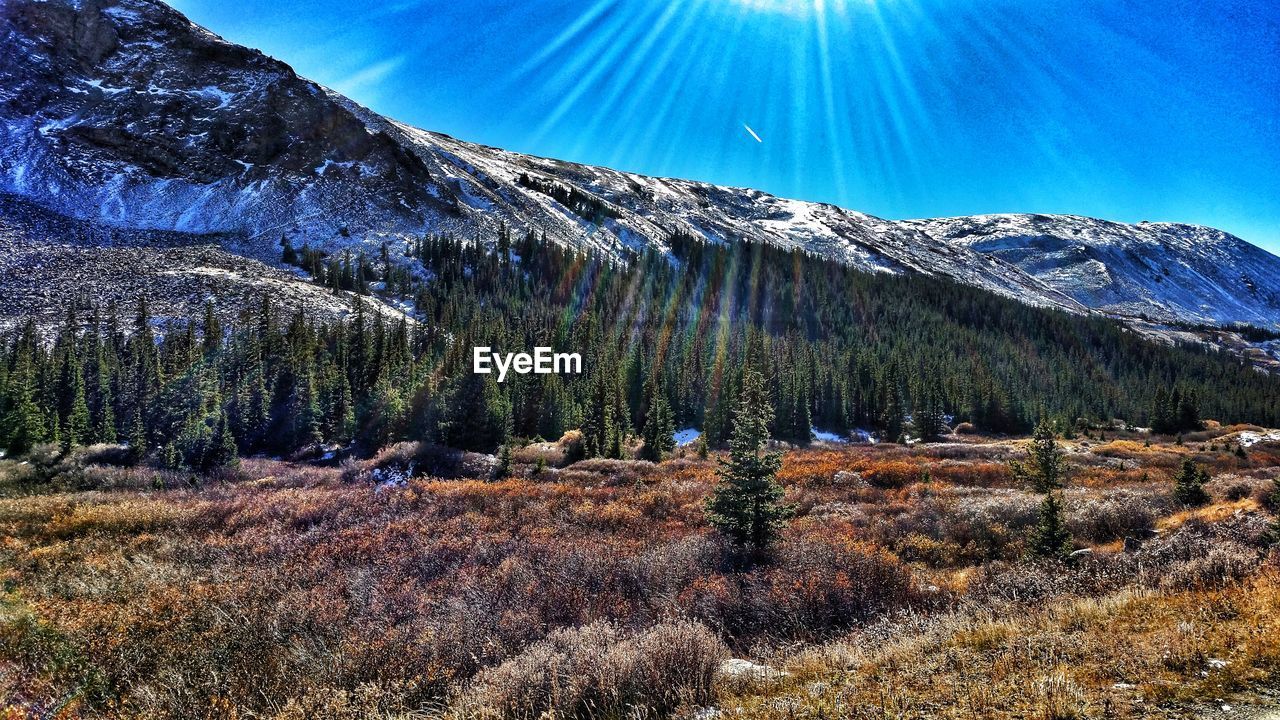 SNOWCAPPED MOUNTAINS AGAINST SKY