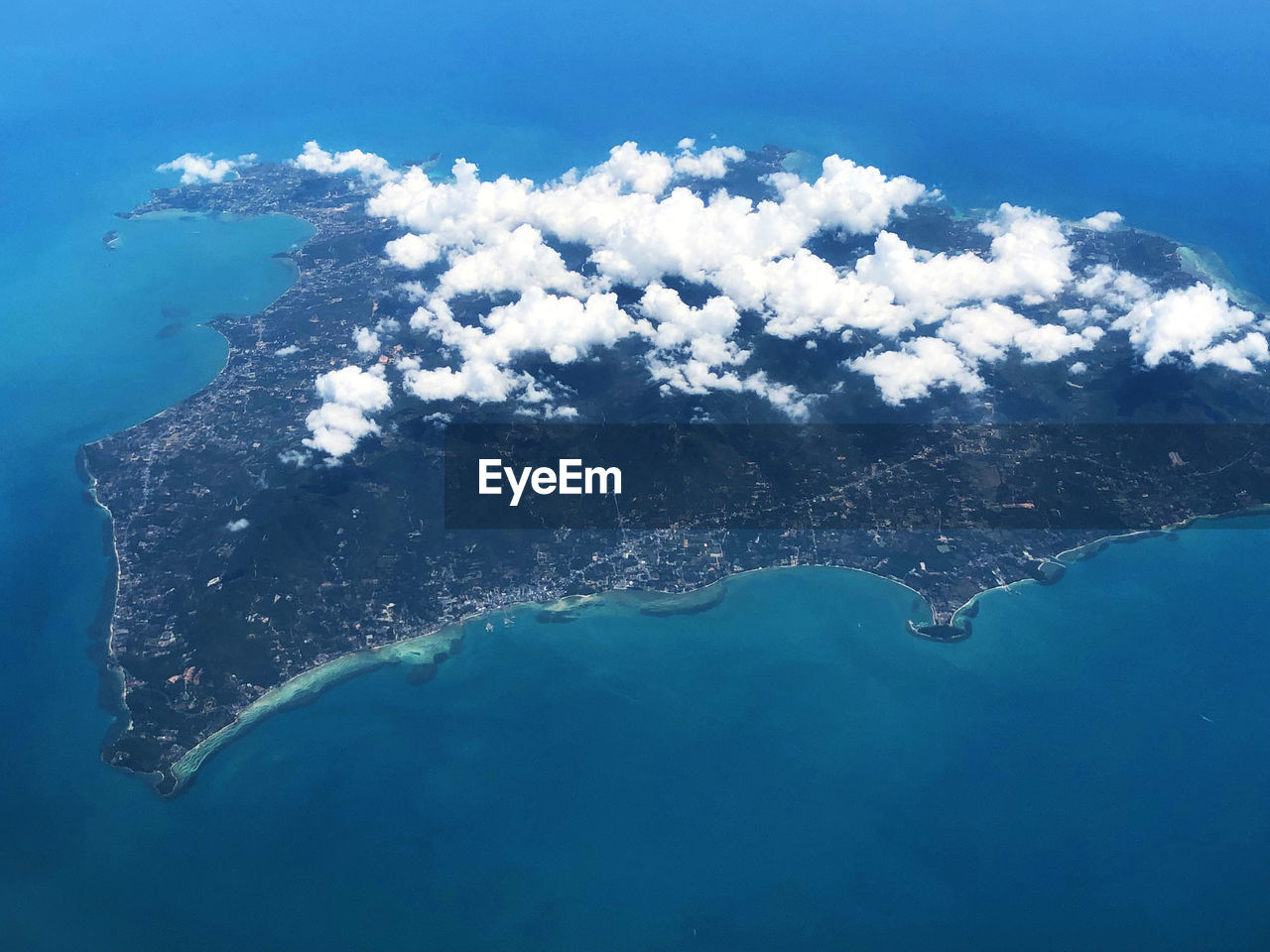 Aerial view of sea against sky