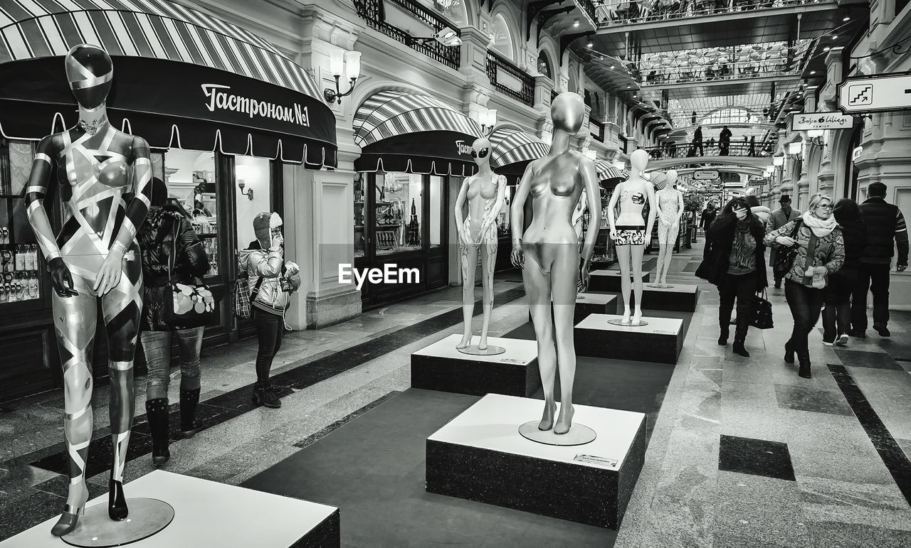 Mannequins in shopping center