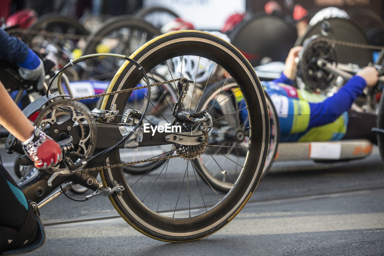 Disabled and handicapped sportsmen racing.