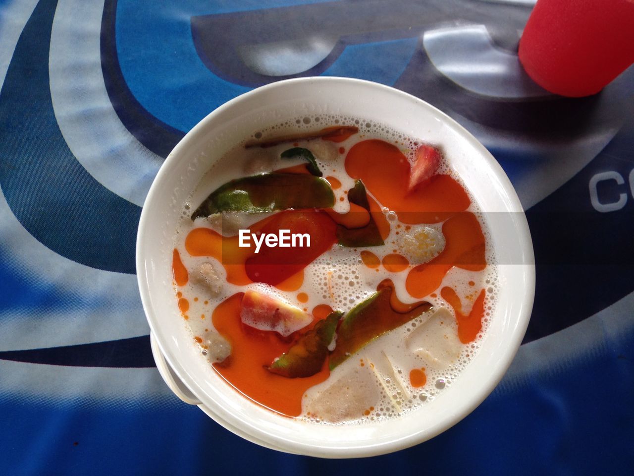 HIGH ANGLE VIEW OF BREAKFAST ON TABLE