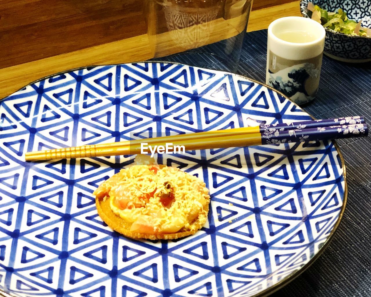 HIGH ANGLE VIEW OF BREAKFAST ON TABLE IN GLASS