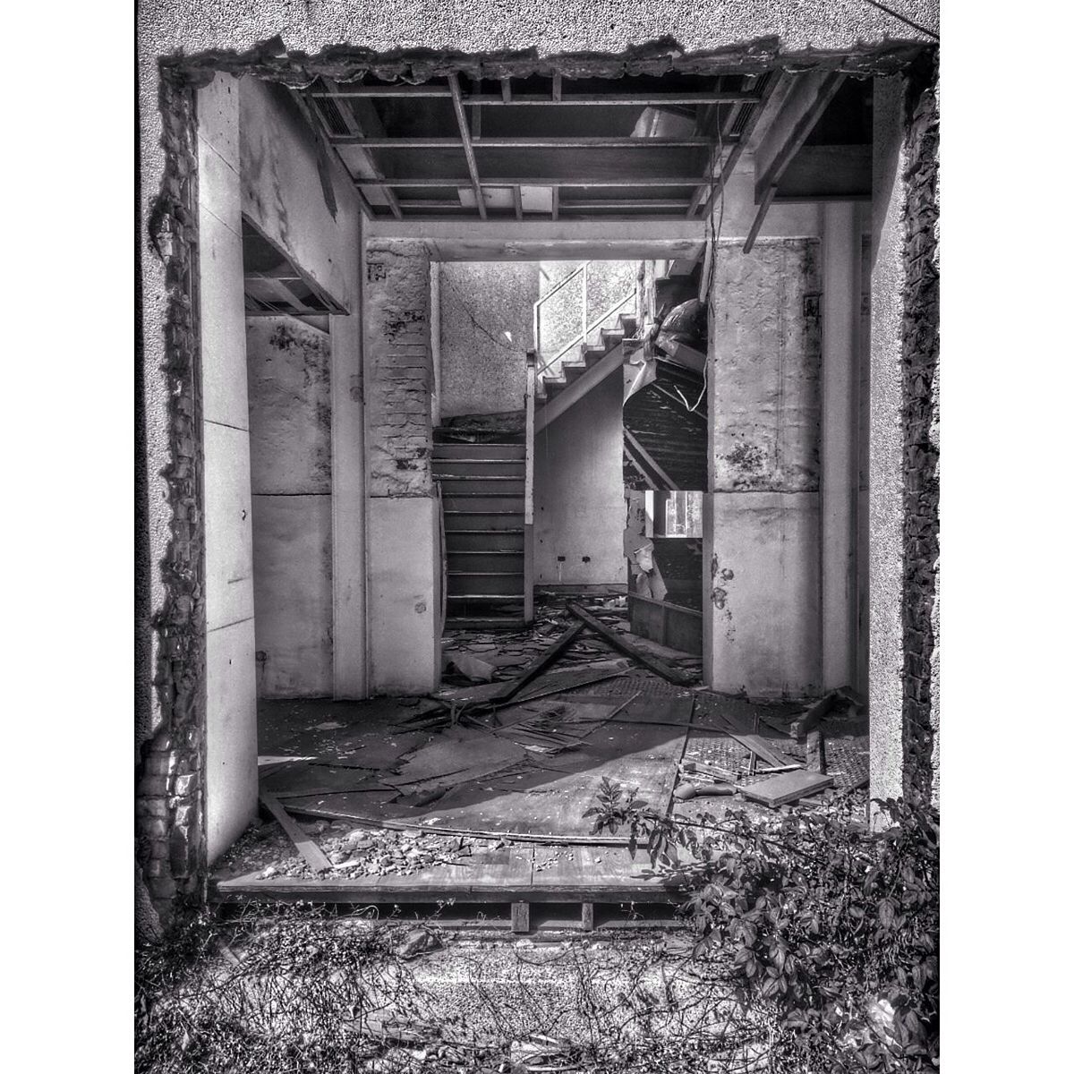 VIEW OF ABANDONED HOUSE