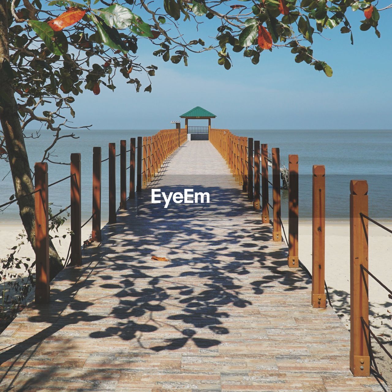 VIEW OF WOODEN PIER IN SEA