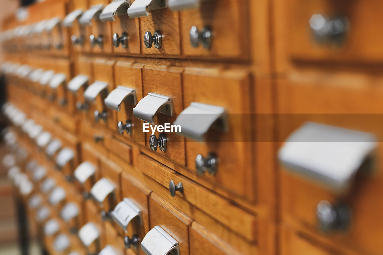 The library card or file catalog box.