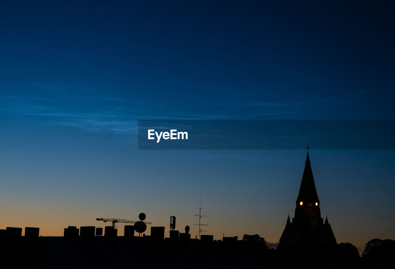 Noctilucent clouds over the stockholm skyline