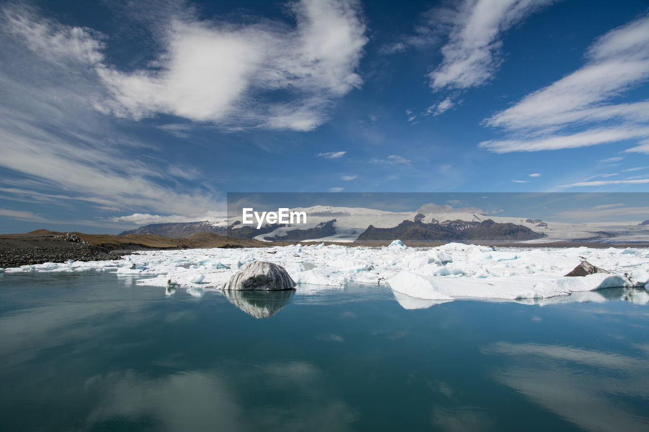 Jökulsárlón glacier lagoon on a bright sunny day, iceland