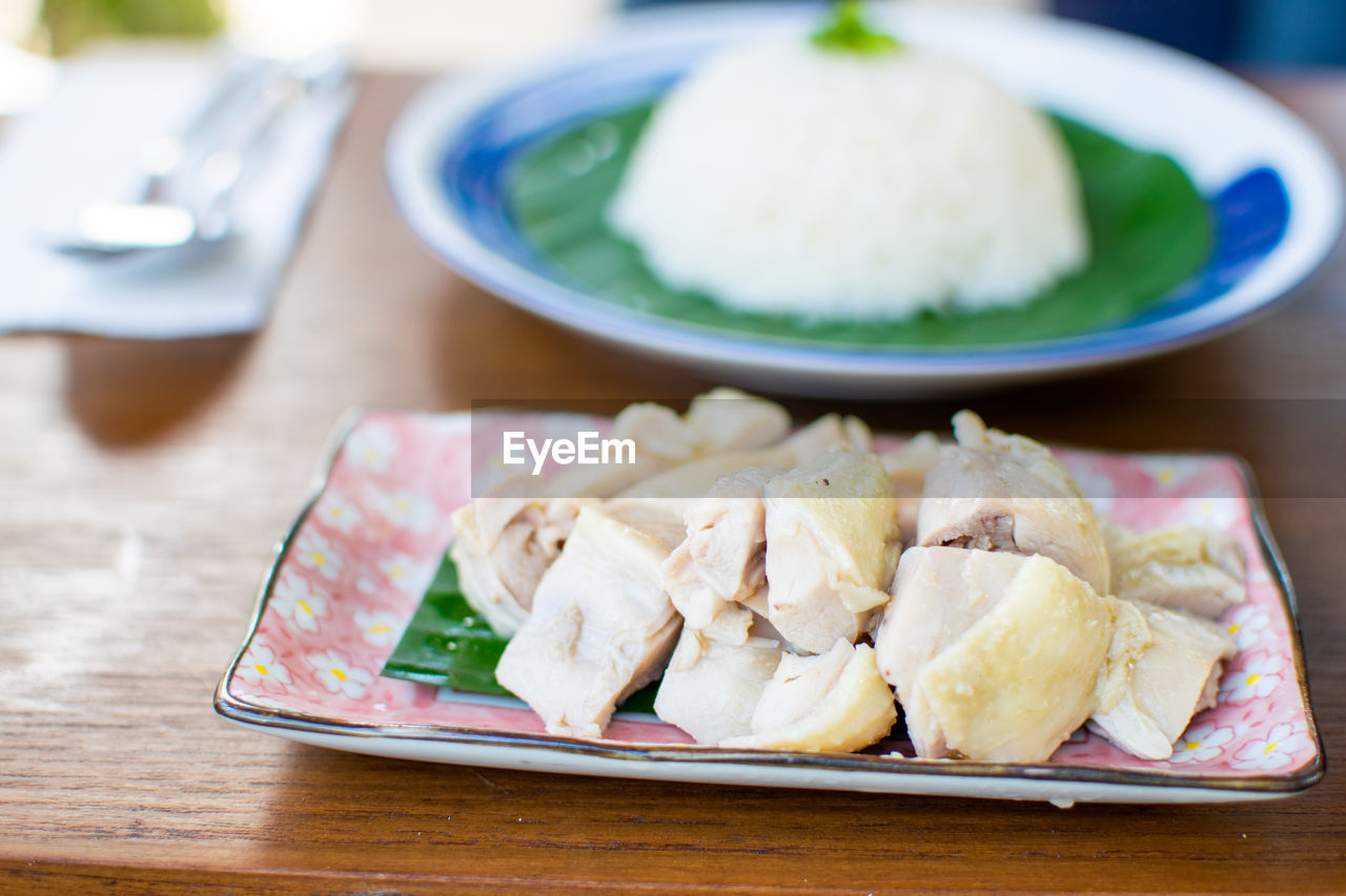 food and drink, food, dish, healthy eating, plate, freshness, meal, wellbeing, cuisine, table, asian food, no people, produce, chinese food, breakfast, vegetable, indoors, crockery, focus on foreground, close-up