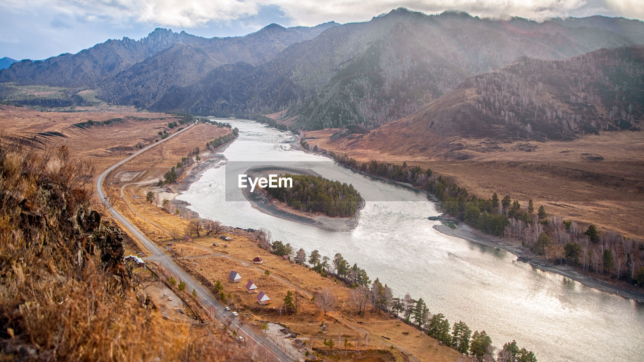 Autumn scenery of the altai mountain chemal region high mountains, a mountain river 