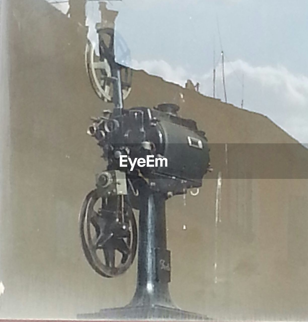 Reflection of machine tool