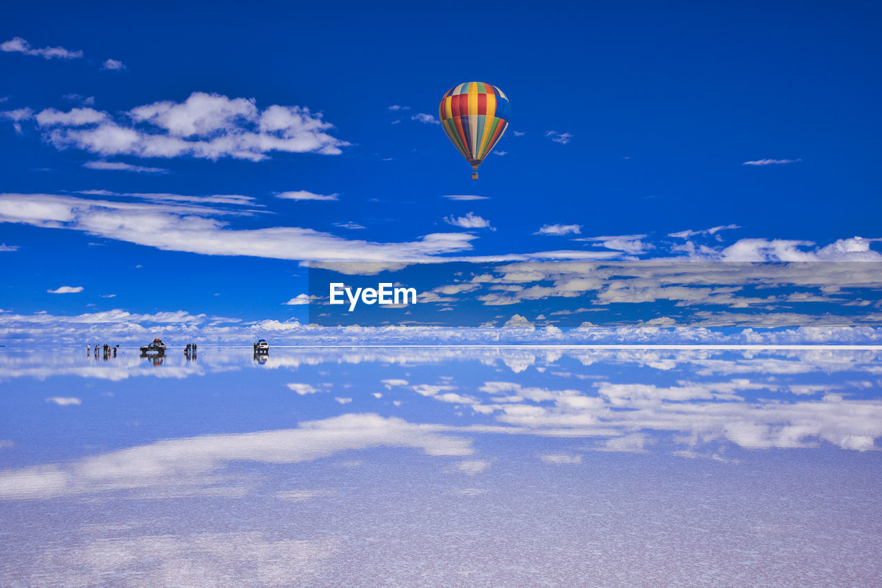 A superb view of uyuni salt lake