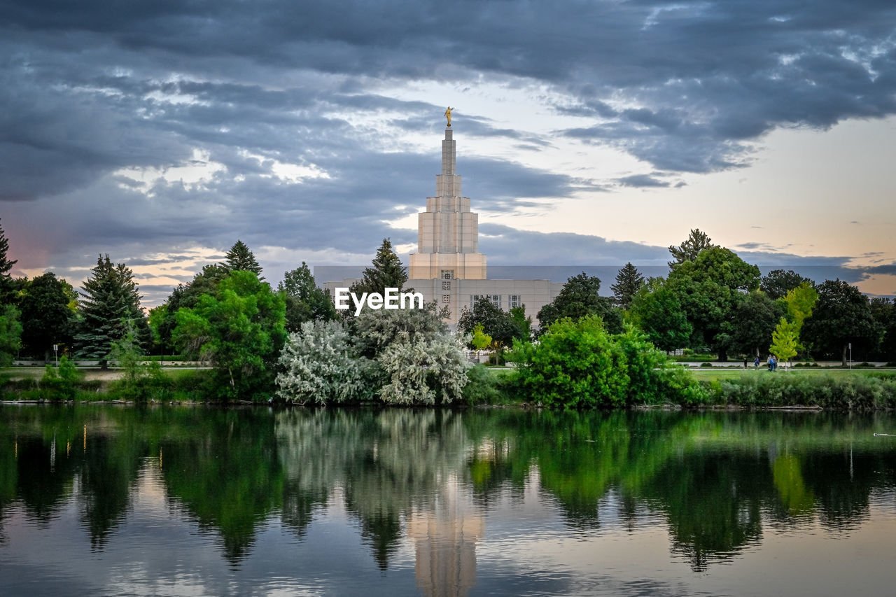 Idaho falls temple at sunset