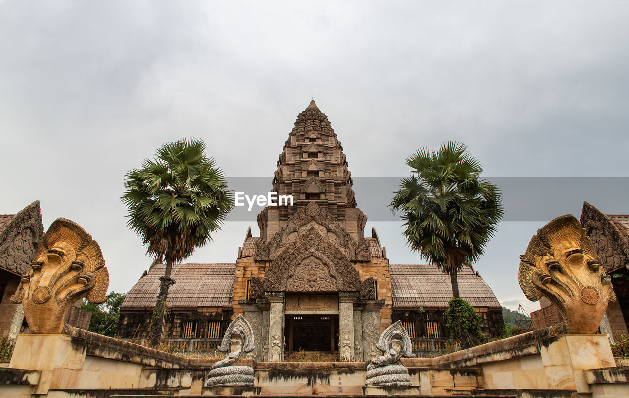 LOW ANGLE VIEW OF A TEMPLE