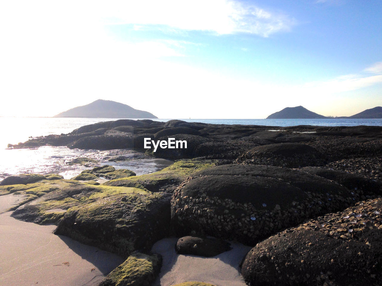 PANORAMIC VIEW OF SEA AGAINST SKY