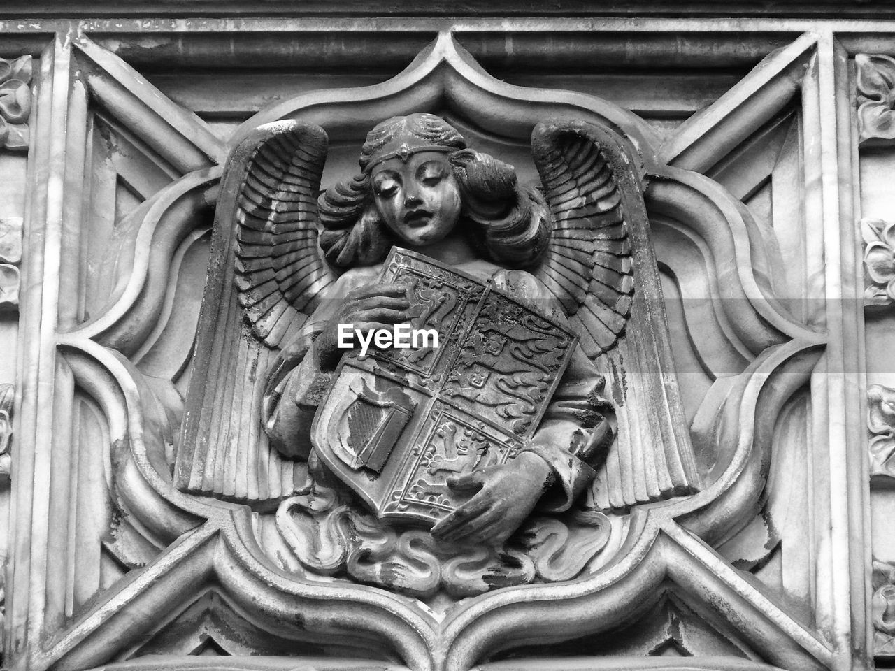 Coat of arms detail on a building in edinburgh