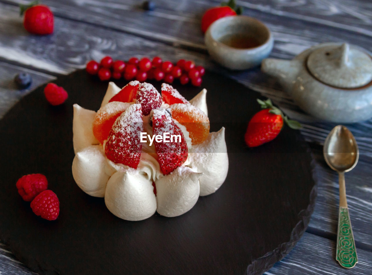 CLOSE-UP OF DESSERT ON TABLE