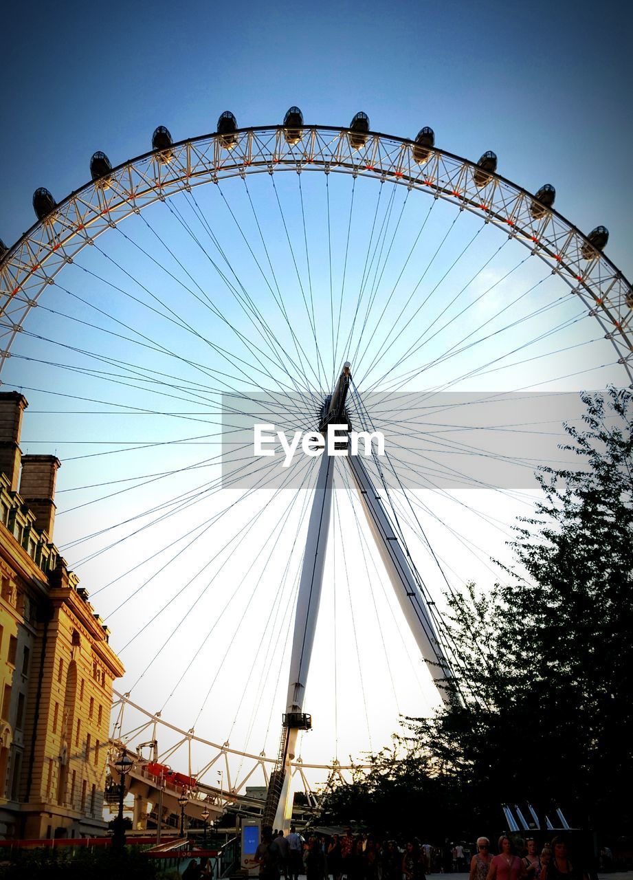 FERRIS WHEEL AGAINST CLEAR SKY