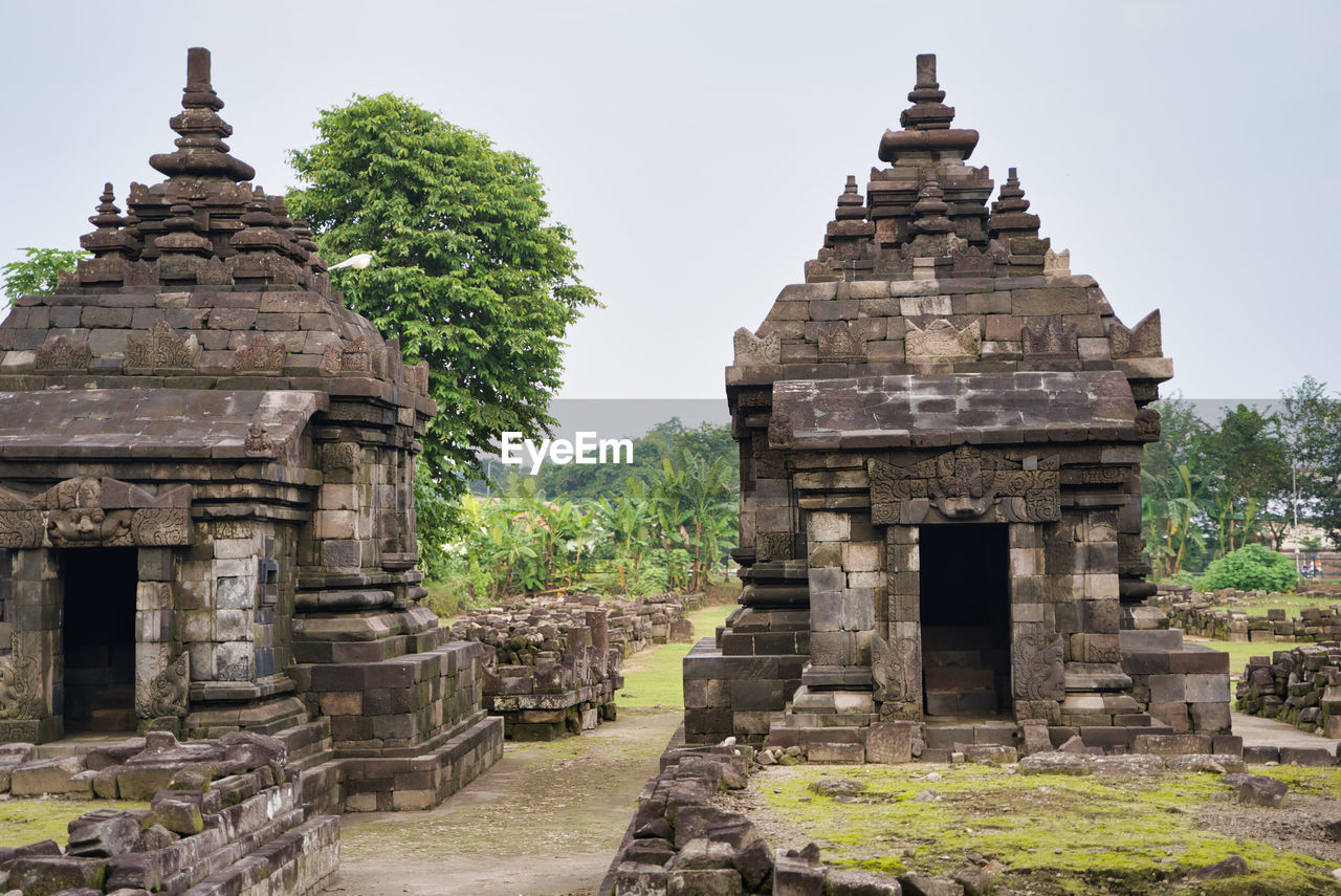 VIEW OF TEMPLE BUILDING