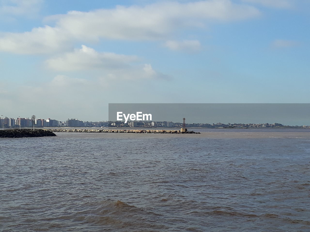 PANORAMIC VIEW OF SEA AGAINST SKY