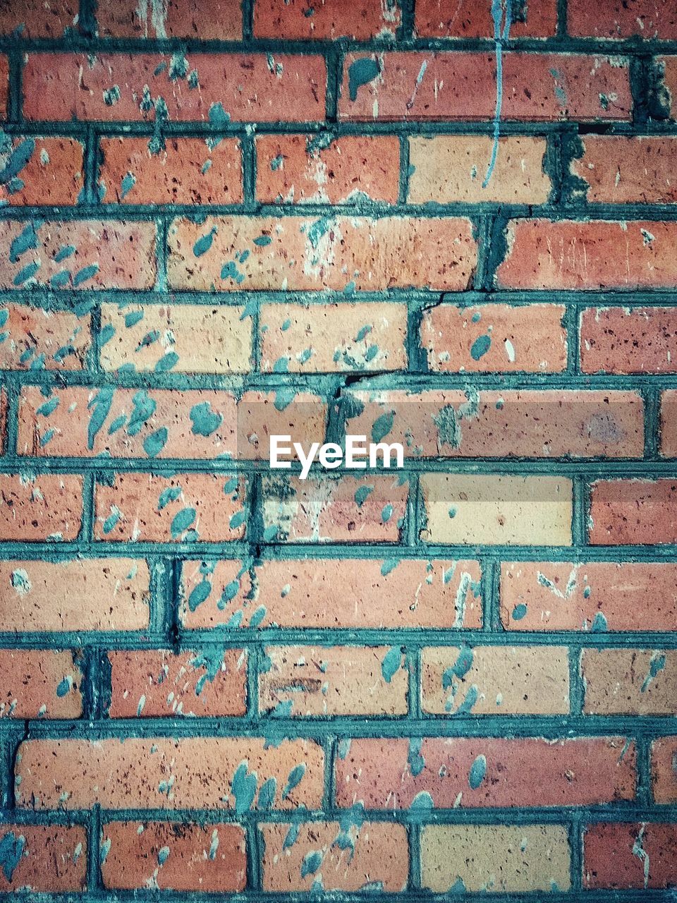 FULL FRAME OF BRICK WALL