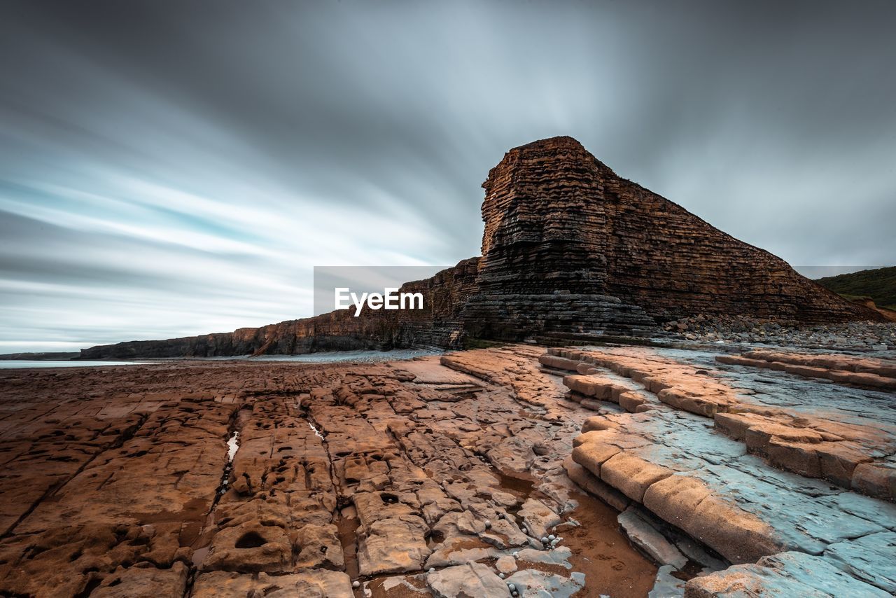 ROCK FORMATIONS ON LAND