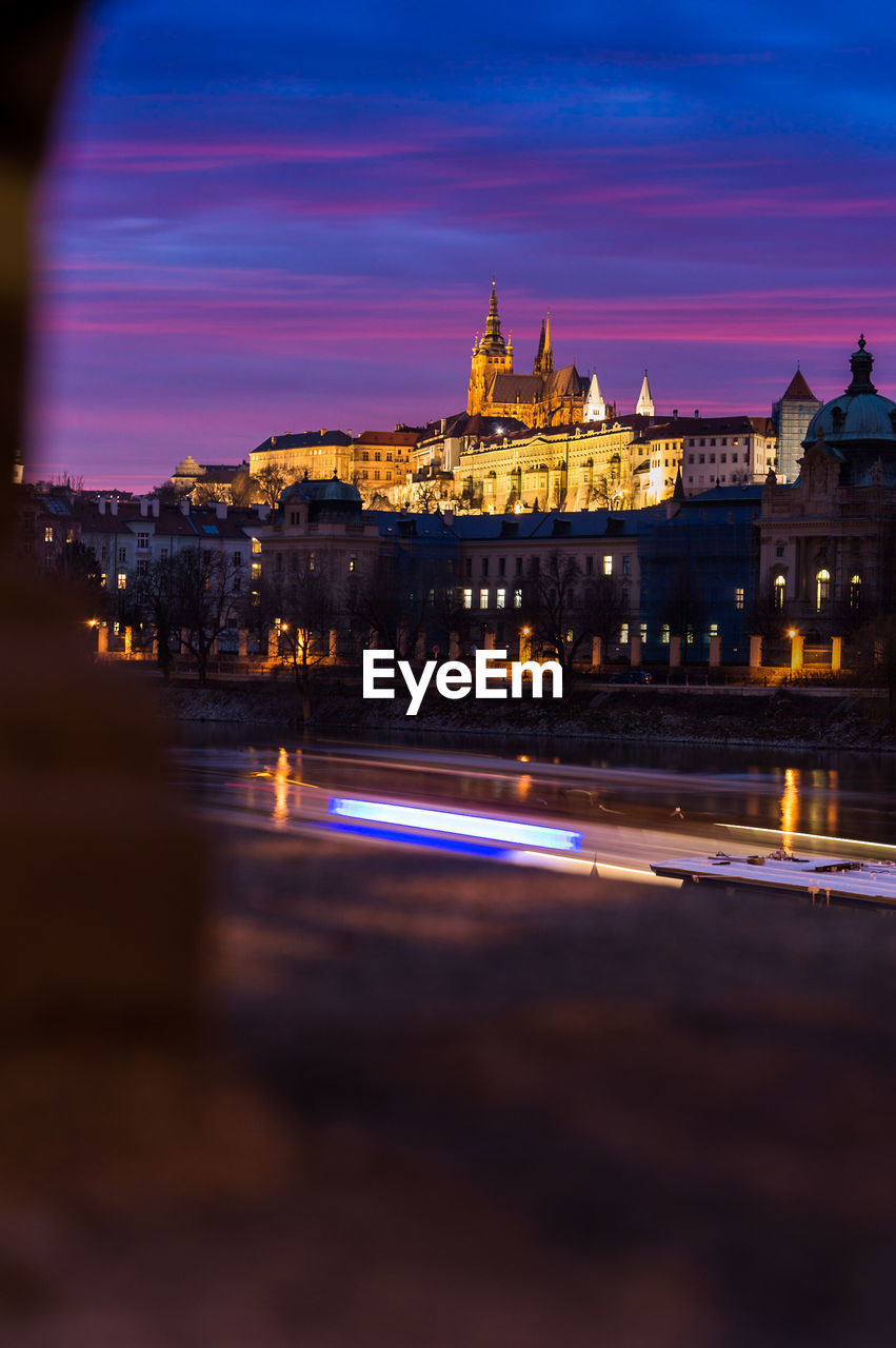 ILLUMINATED BUILDINGS AT NIGHT