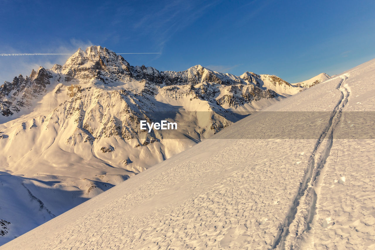 The peak of rochebrune in winter - le pic de rochebrune en hiver, queyras, hautes alpes