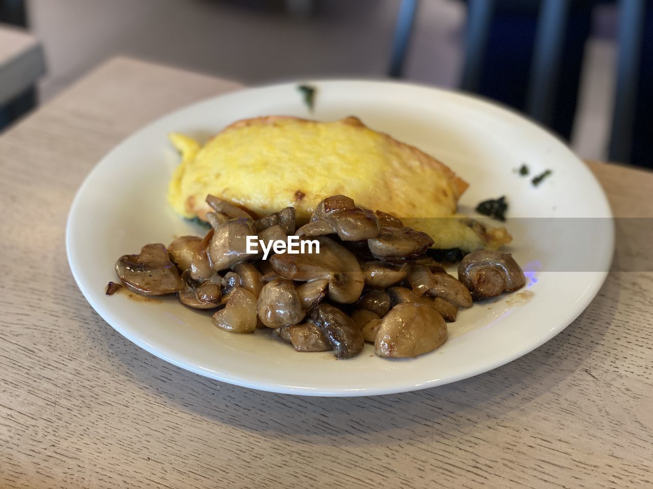 HIGH ANGLE VIEW OF BREAKFAST ON TABLE