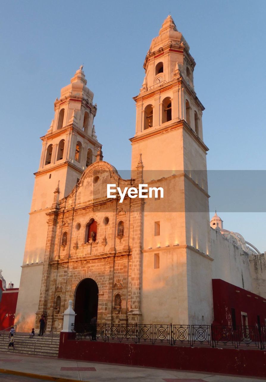 LOW ANGLE VIEW OF CHURCH AGAINST SKY