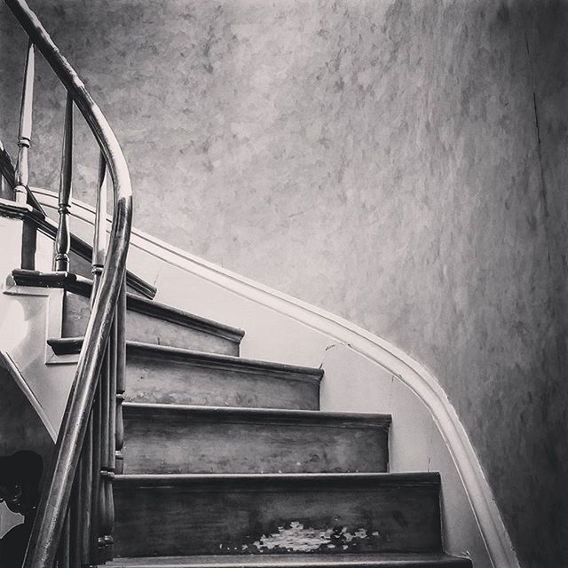 VIEW OF STAIRS